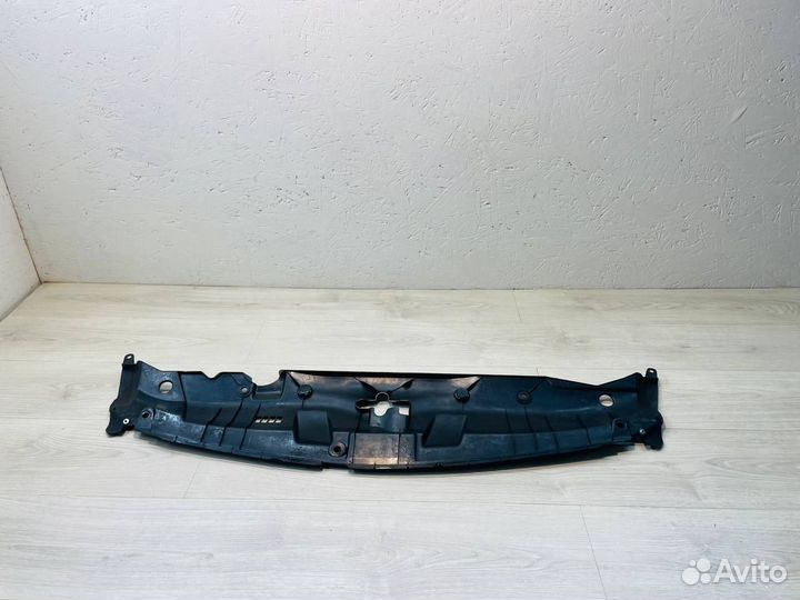 Накладка замка капота Honda Civic 4D