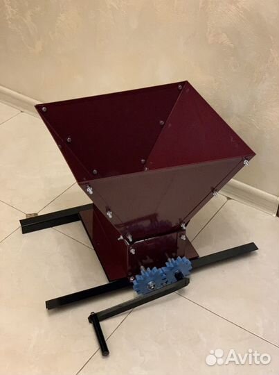 Механическая давилка для винограда 25л Новая