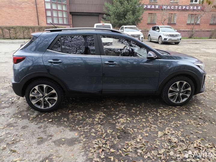 Kia Stonic 1.4 AT, 2018, 100 000 км