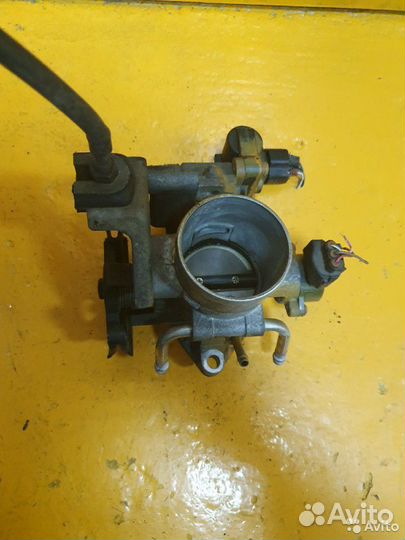 Дроссельная заслонка Тойота Toyota 2AZ-FE 2AZ