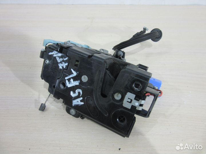 Замок двери Skoda Octavia (A5 1Z) 2004-2013