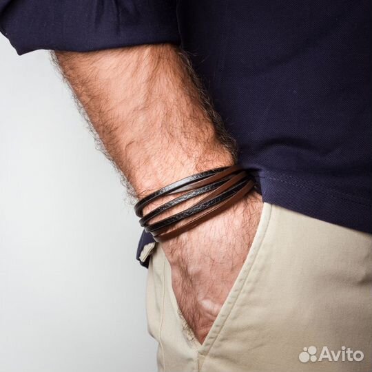 Кожаный браслет