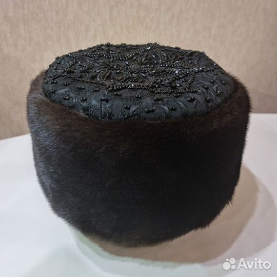 Шапка норковая боярка