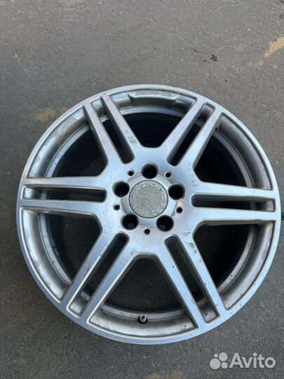 Диски на mercedes W212 r18 amg разноширокие