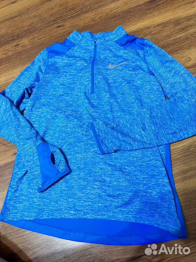 Теннисная форма