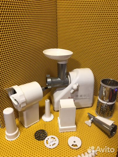 Мясорубка электрическая Белвар