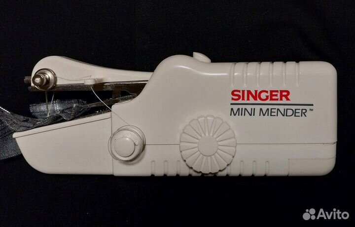 Ручная мини швейная машинка Singer