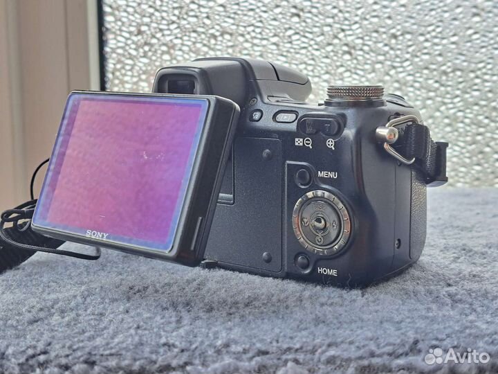 Компактный фотоаппарат Sony DSC H50