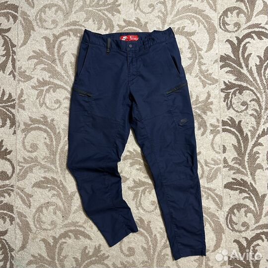 Штаны Nike Tech fleece