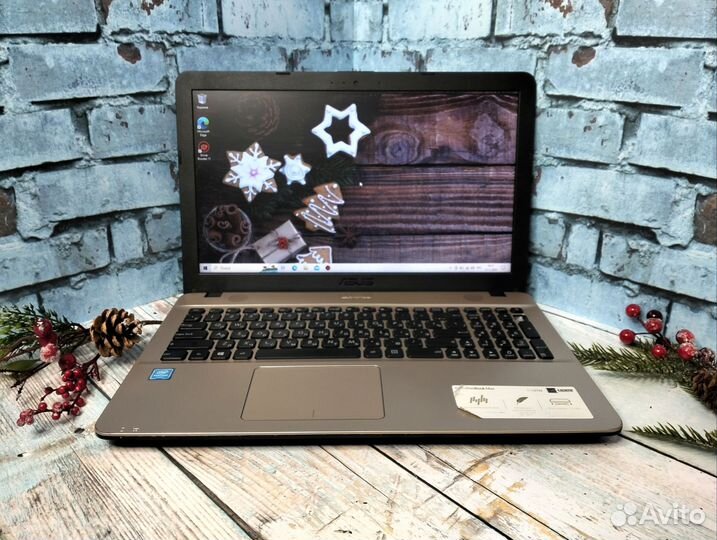 Мощный asus 4 ядра/ RAM 4/ SSD