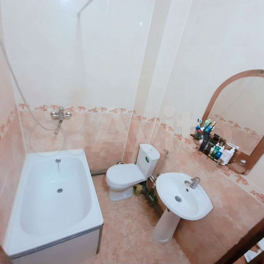 2-к. квартира, 63 м², 1/4 эт.