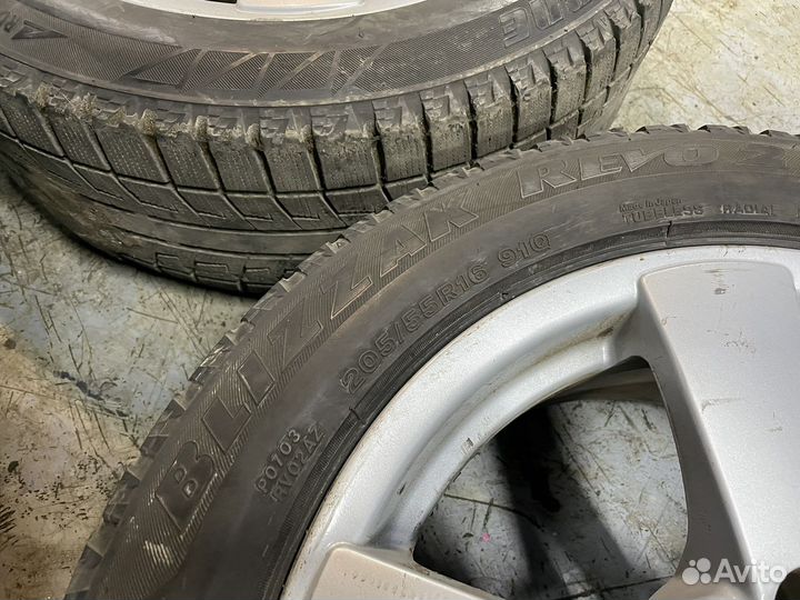 Комплект зимних колёс BMW 242 Style R16