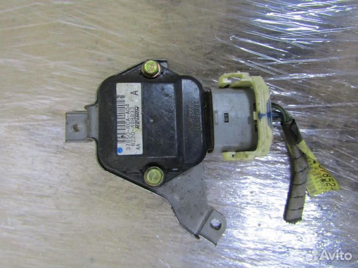 Блок управления дросельной заслонки honda Accord