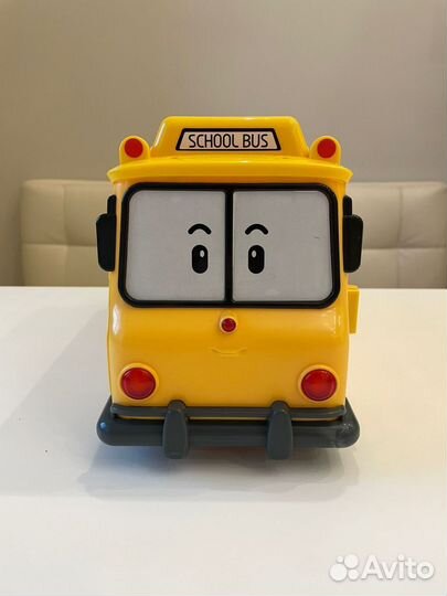 Автобус кейс Робокар Поли