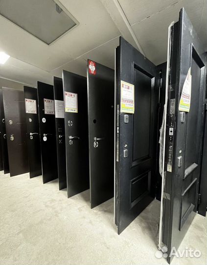 Дверь входная металлическая