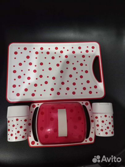 Масленка и кухонные вещи