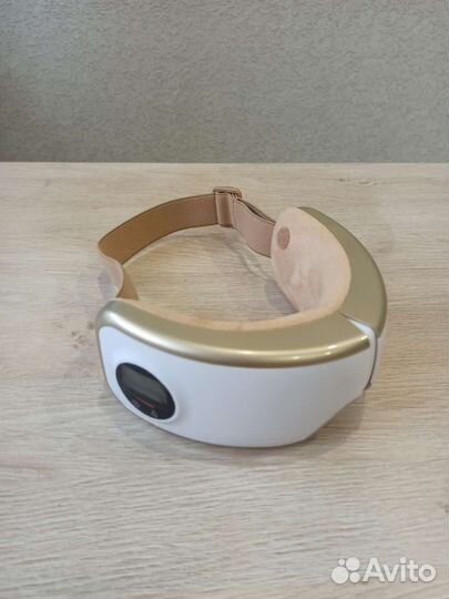 Массажер для глаз Gezatone iSee 400 Deluxe