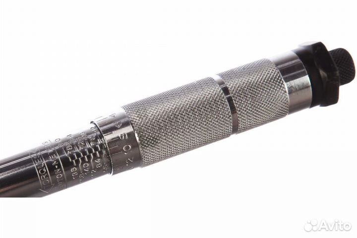 Динамометрический ключ Stels 28-210 Нм