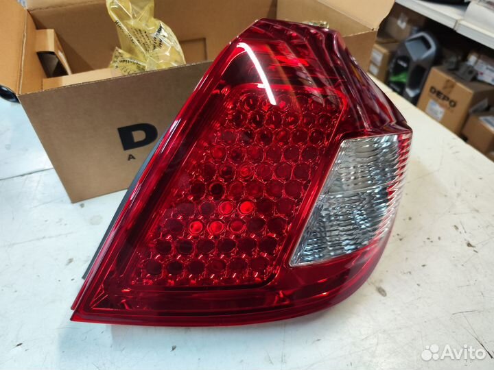 Новый фонарь задний на Kia Ceed 2010 - 2012