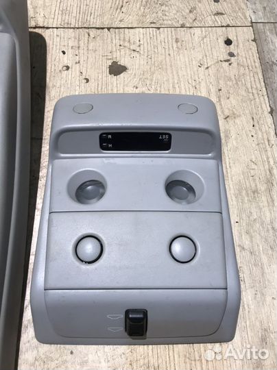 Плафон освещения салона Pajero Sport K90