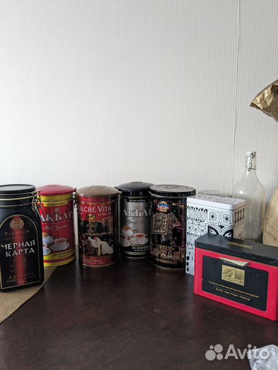 Банки и пиалы