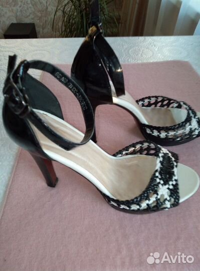 Туфли женские