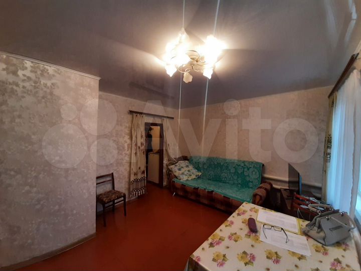 Дом 50 м² на участке 6 сот.