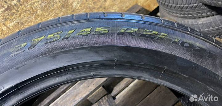 Pirelli P Zero 275/45 R21