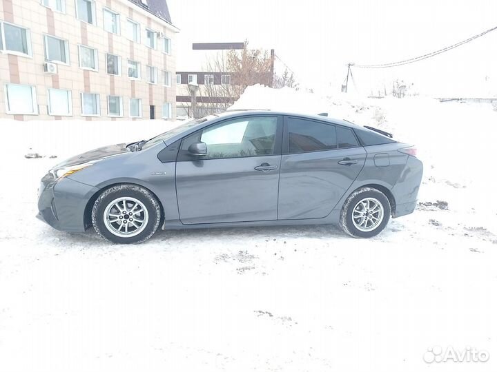 Toyota Prius 1.8 CVT, 2016, 90 000 км