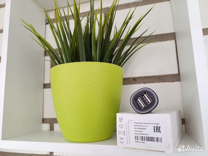 Автомобильное зарядное устройство Nokia 2xUSB