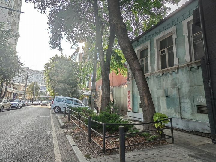 Торговая площадь, 67 м²