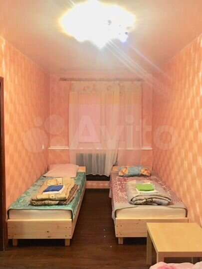 2-к. квартира, 45 м², 1/4 эт.