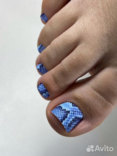 Маникюр педикюр