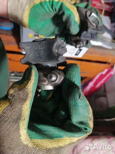 Полувтулки на Иран саманд 1.8