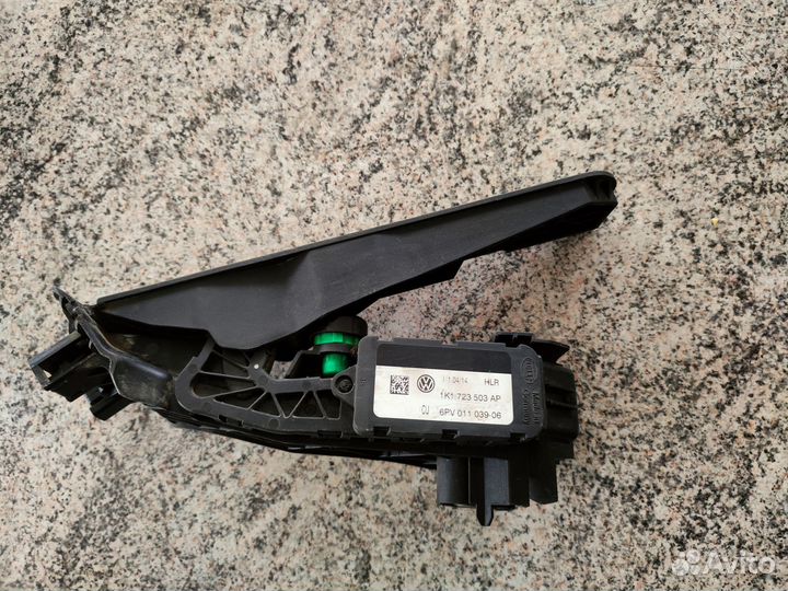 Педаль газа VAG 1k1723503ap