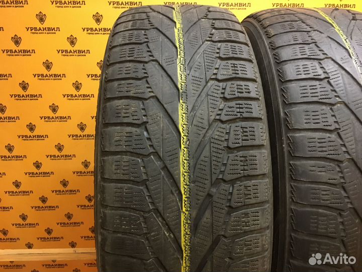 Nokian Tyres Hakkapeliitta R2 SUV 235/65 R17 108R