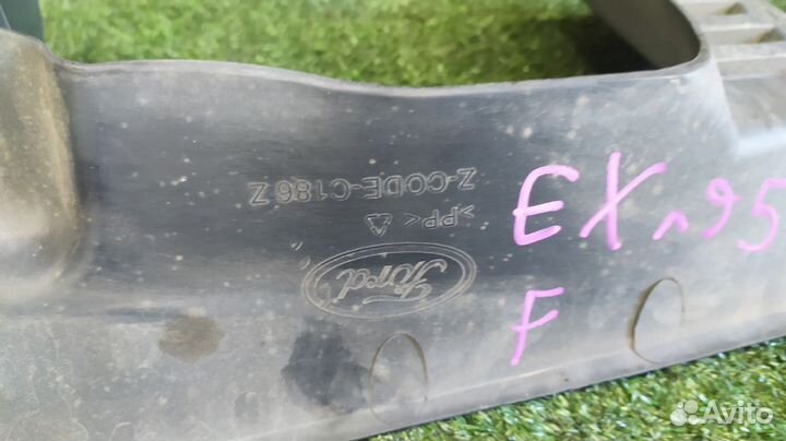 Дефлектор радиатора Ford Explorer 3 4 2004