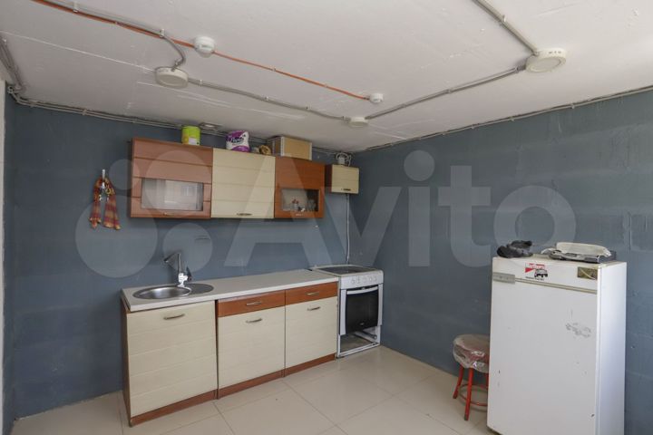 Свободного назначения, 2000 м²