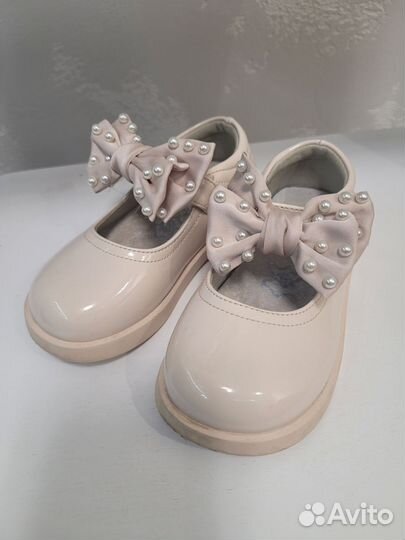 Туфли для девочки 23 размер
