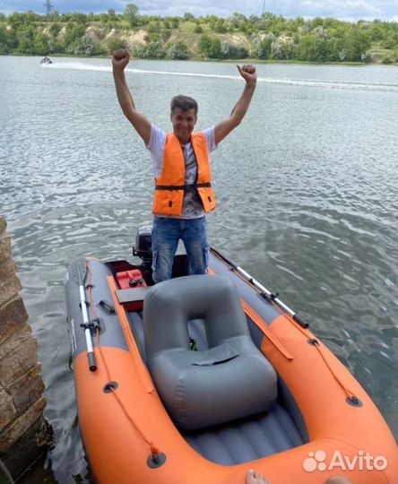 Надувное кресло в лодку пвх