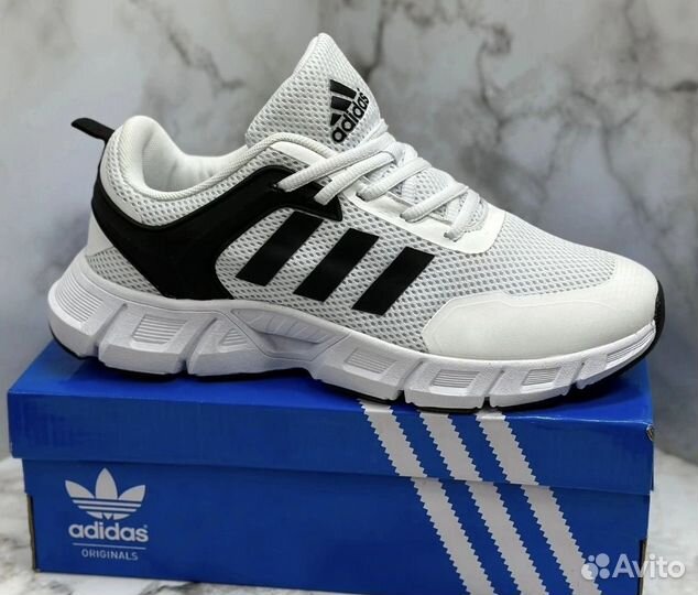 Кроссовки adidas