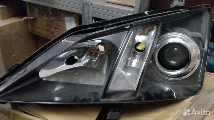 Фара для Toyota Will VS