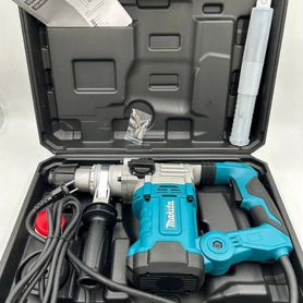 Перфоратор Makita 1680 Вт сетевой