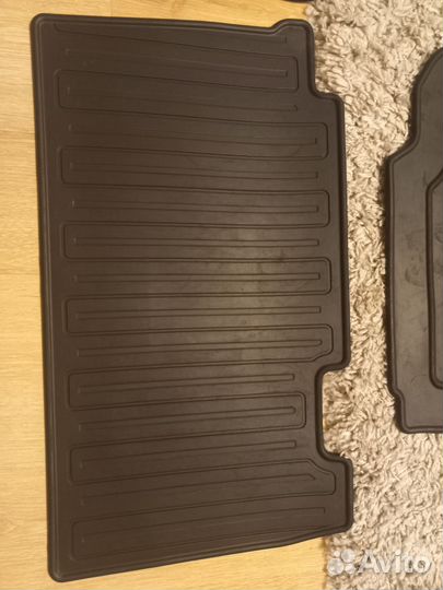 Автомобильные коврики резиновые для Тойота рав4