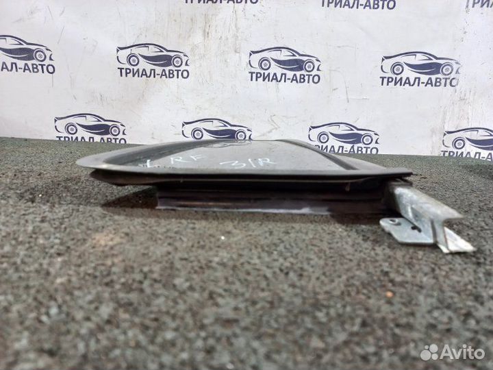 Стекло двери форточка заднее правое Land Rover