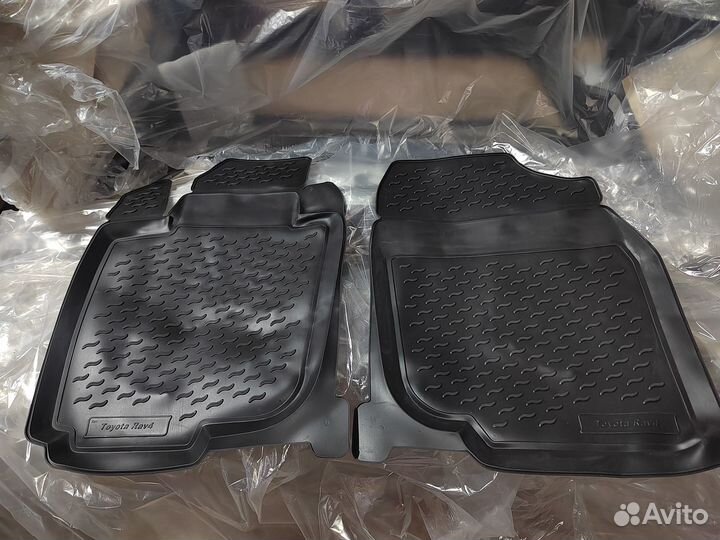 Автомобильные коврики Toyota Rav4 2006- комплект