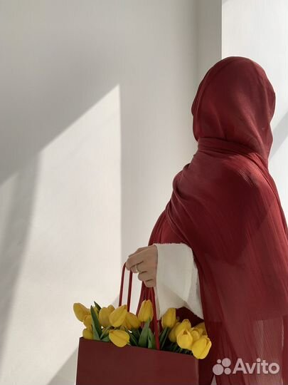 Женские шарфы и платки