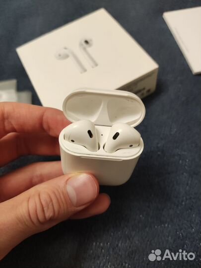 Airpods