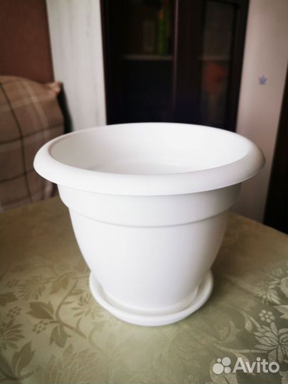 Горшки для цветов, большие, пластик