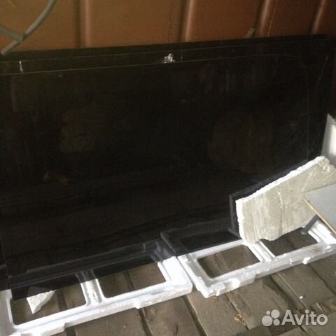 Шесть стёкл на Mercedes sprin. 515, 4тыс за стекло